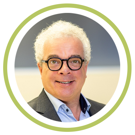 Portrait Claudius da Costa Gomez